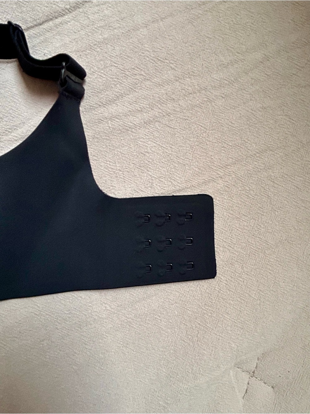Athleta Stride Rite Black Sports Bra 36DD - Picture 5 of 7